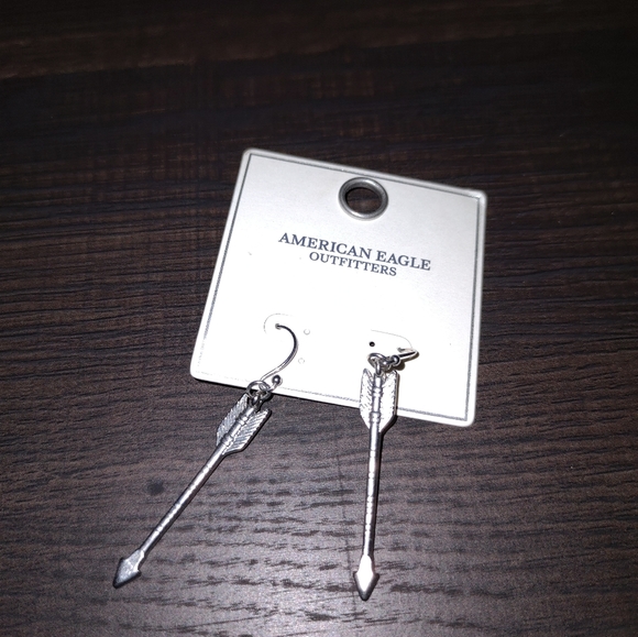 Jewelry - Picture 4 of 8